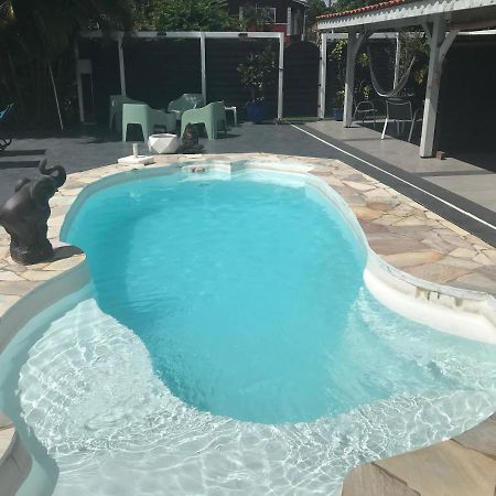 Grand T2 Tout Confort , Emplacement Ideal Riviere-Salee Esterno foto