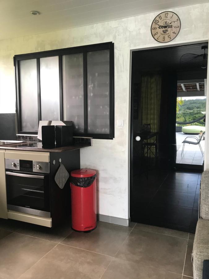 Grand T2 Tout Confort , Emplacement Ideal Riviere-Salee Esterno foto